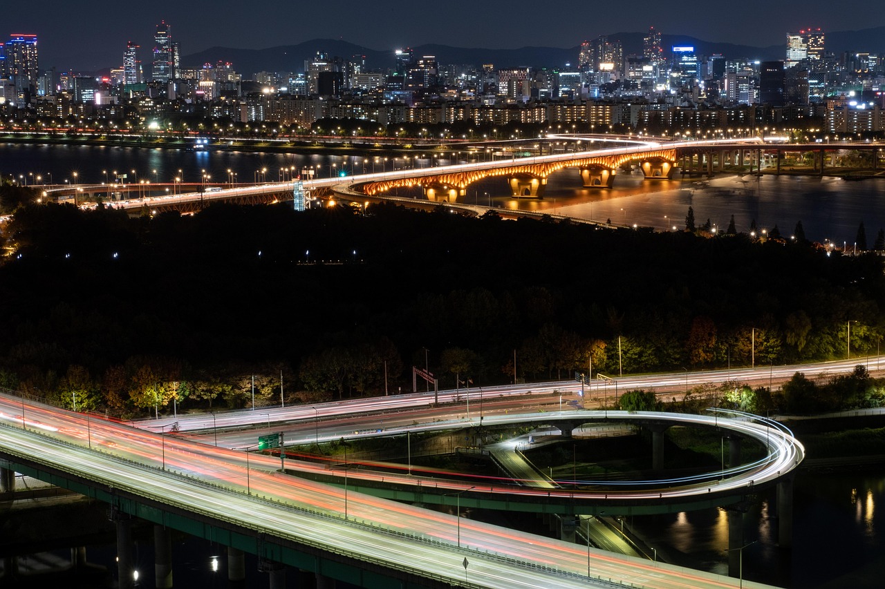 東京で楽しむ夜景ディナーのおすすめスポットは？
