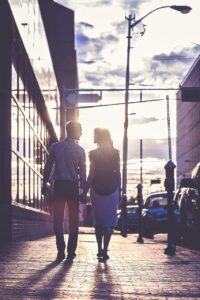 六本木で楽しむ夜のデートスポットは？